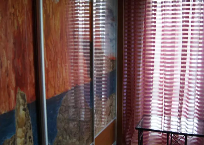 Infinite Blue, Horizon, Elegance, Hospitality * 埃帕诺米