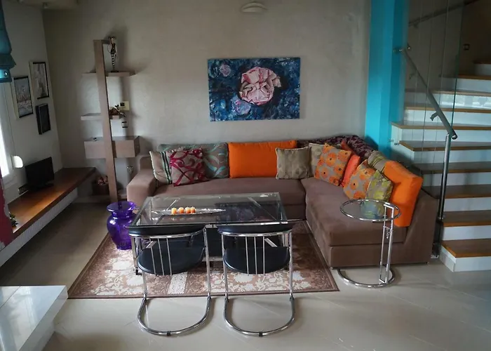 别墅 Infinite Blue, Horizon, Elegance, Hospitality 埃帕诺米